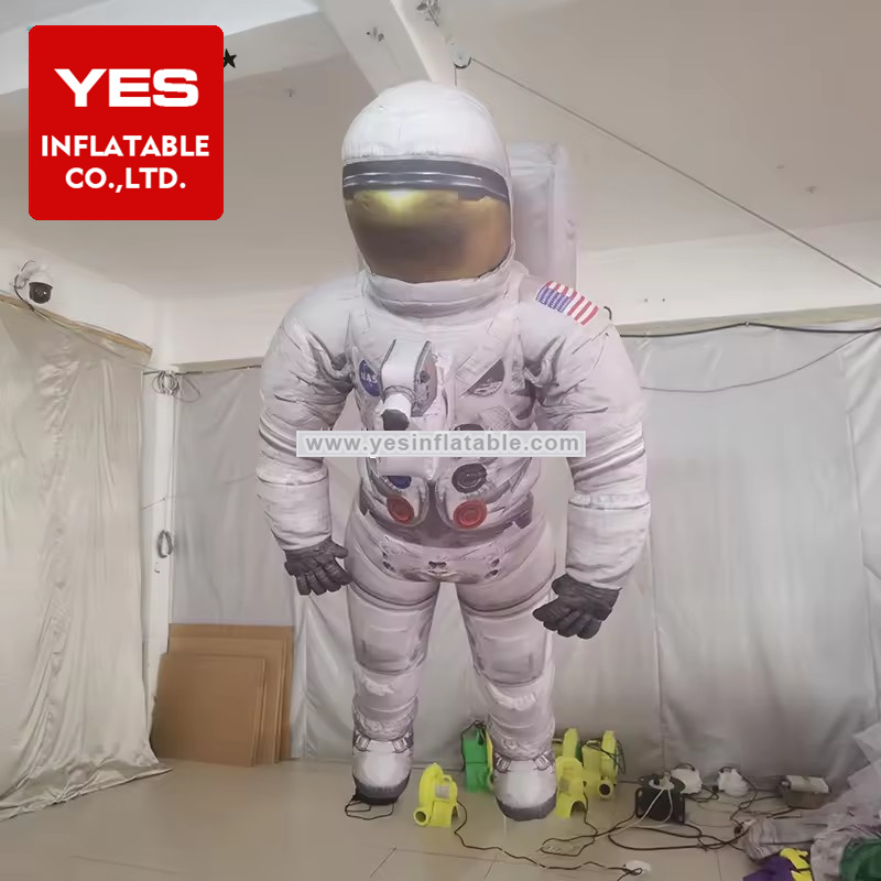 High Quality Inflatable Charater Model Hanging Inflatable Astronaut