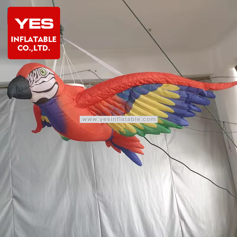 High Quality Inflatable Bird Model Hanging Inflatable Parrot