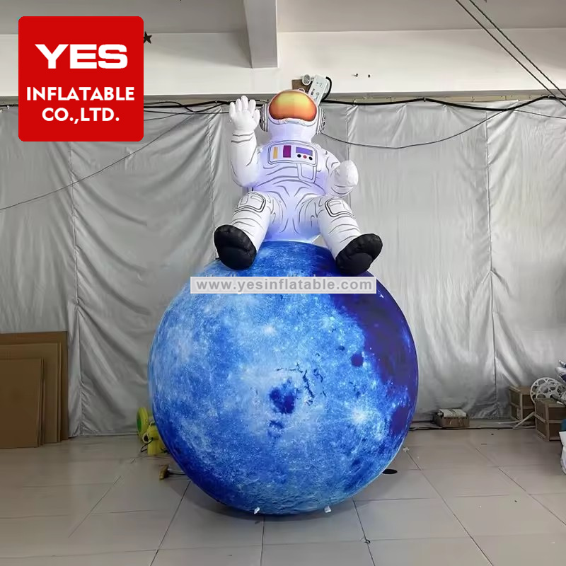 Customized Inflatable Balloon Inflatable Spaceman Sit In Eart