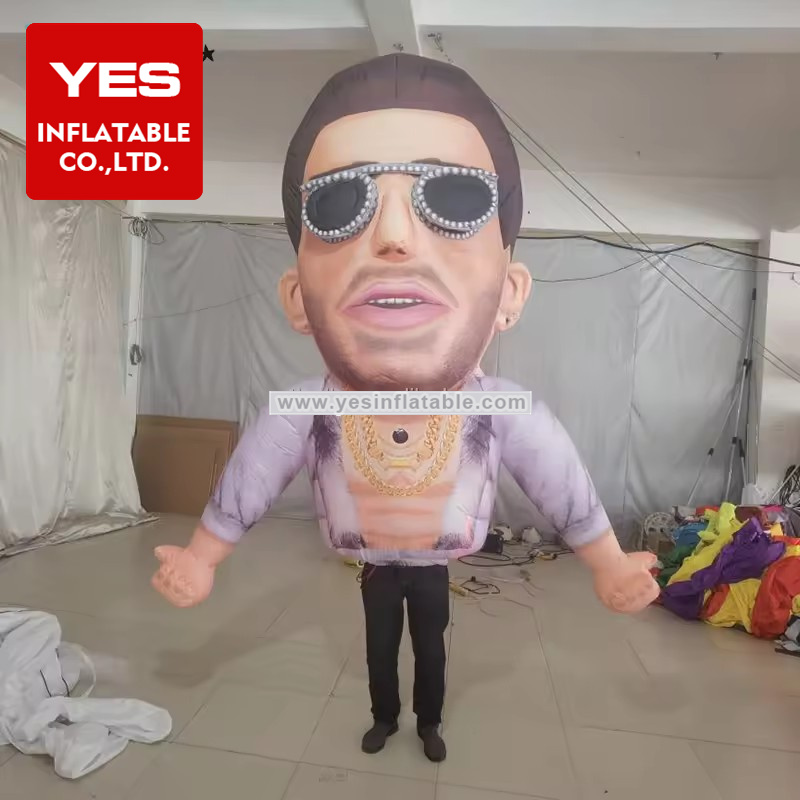 High Quality Parade Movie Star Inflatable Charater Image Costume