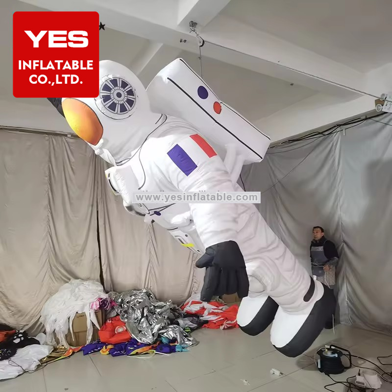 Amazing Giant Hanging White Air Blow Up Decoration Inflatable Astronaut Model