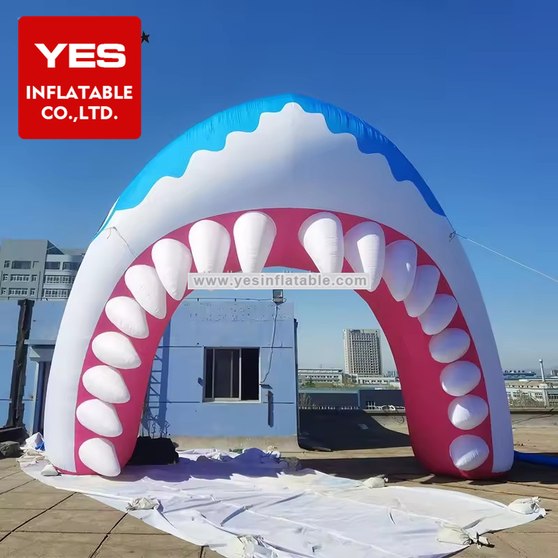 Customized Animal Mouth Shark Head Arch Inflatable Shark Arch