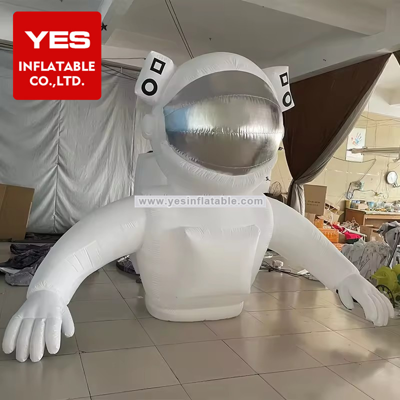 Hot Sale Inflatable Cartoon Charater Inflatable Astronauts Spaceman For Outdoor   Decoration