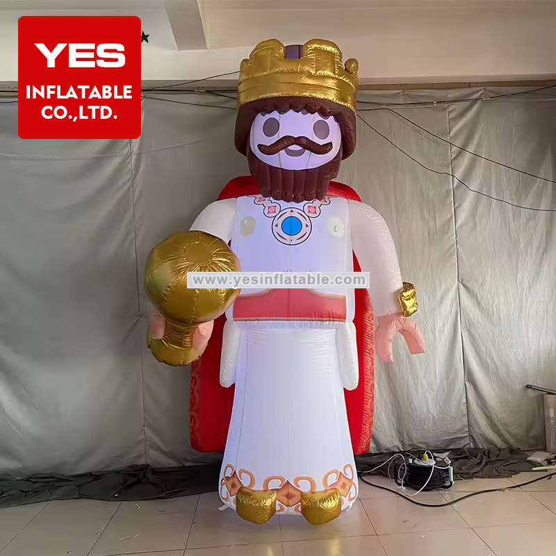 Custom Giant Inflatable King Low Price Inflatable Movie Character With Led Light