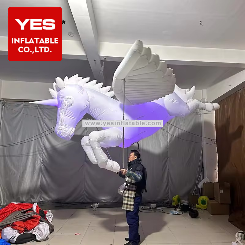 Hot Sale Inflatable Animal Performance Costumes Led Lights Inflatable Fly House Costume Suit With Wing