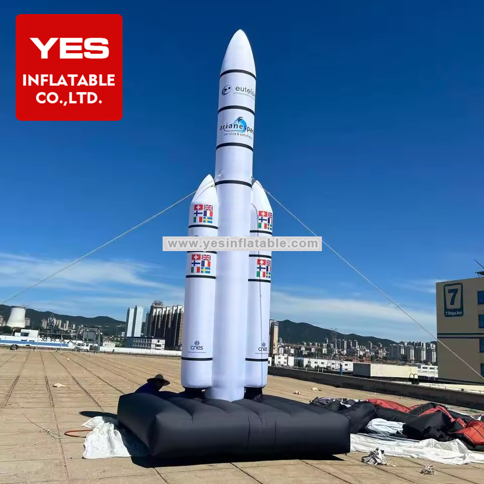 Giant Inflatable Rocket Customized Advertising Inflatable Decoration