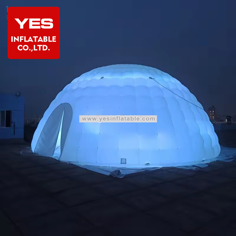 Inflatable Commercial Wedding Event Nightclub Bar Igloo Inflatable Night Club with Light