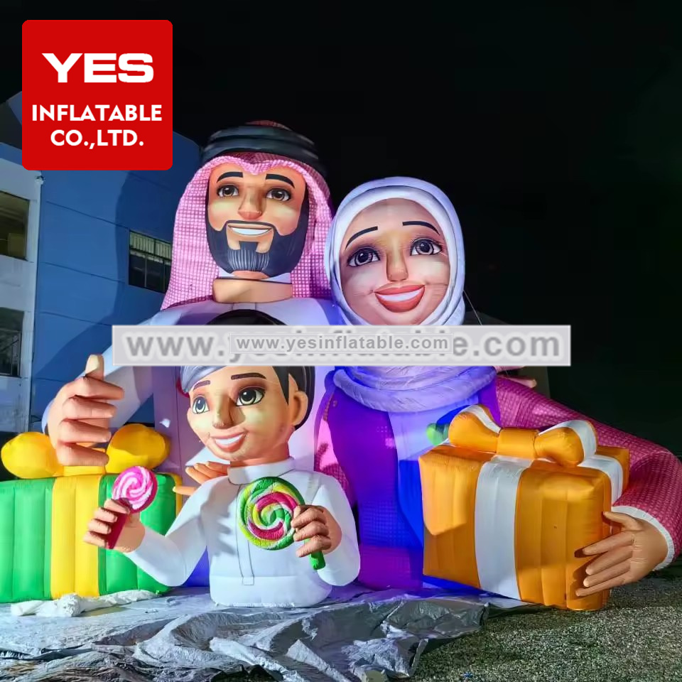 giant advertising human character huge Led lighted inflatable Family Scene