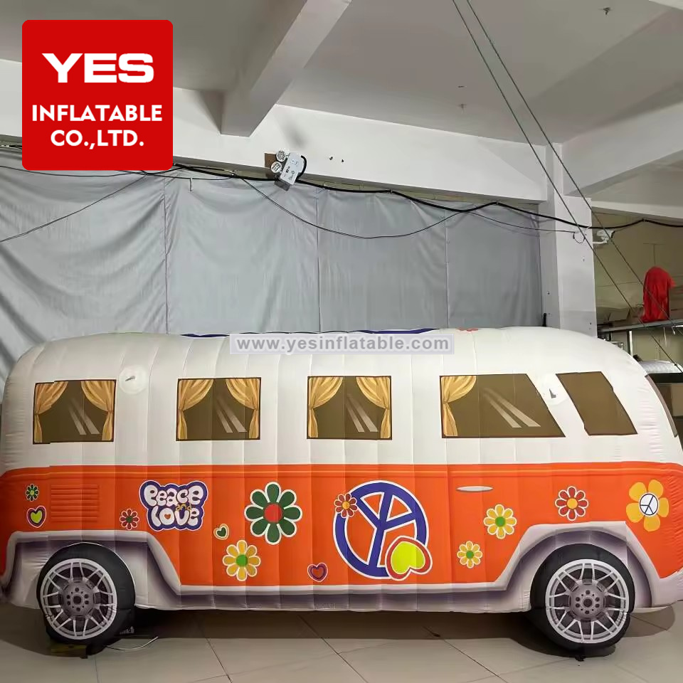 Giant Inflatable Advertising Car Model Inflatable Bus For Promotion Event Exhibition