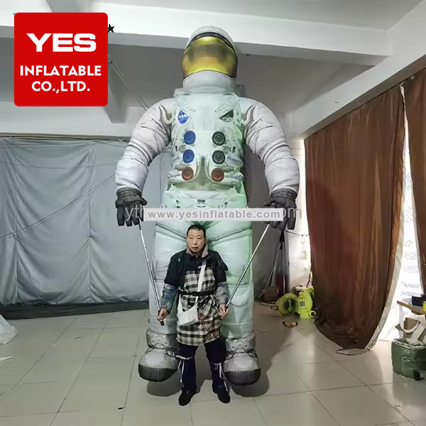 Walking Inflatable Parade Costume Inflatable Spaceman Costume Space Suit Astronaut   Inflatable With Led Light