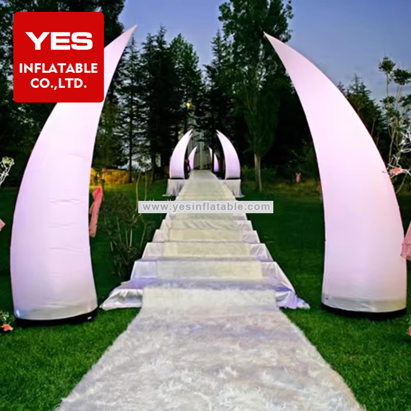 Attractive Wedding Party Props Inflatable Tube Inflatable Elephant Tusk Lighting PillarAttractive Wedding Party Props Inflatable Tube Inflatable Elephant Tusk Lighting Pillar