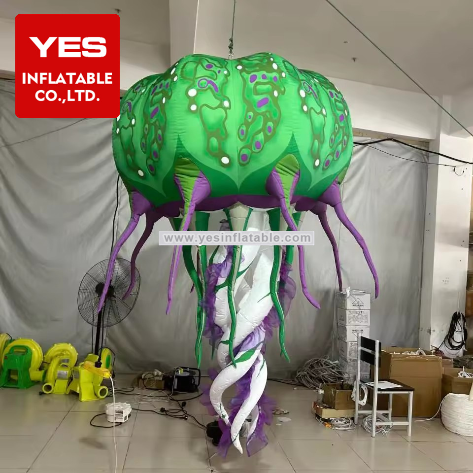 Large Inflatable Jellyfish Colorful Led Light Hanging Inflatable Balloon For Party   Decoration