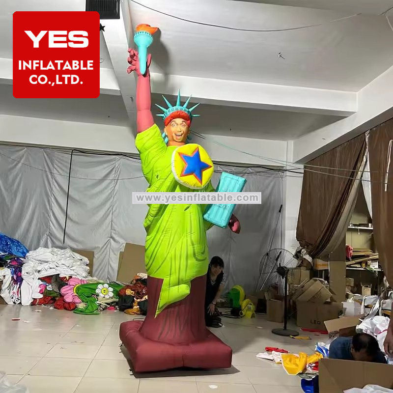 Customized Advertising Inflatable Building Inflatable Lady Liberty Model