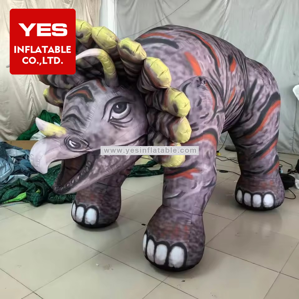 Lifelike Inflatable Animal Inflatable Dinosaur Model Inflatable Triceratops