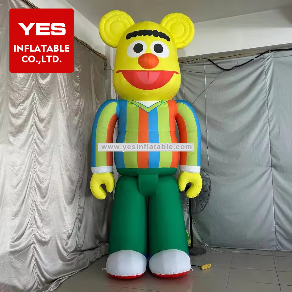 Customized Inflatable Mascot Animal Giant Yellow Inflatable Cartoon Bear