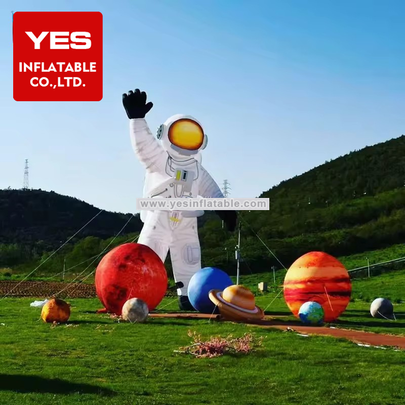 Space theme Inflatable spaceman model character giant inflatable astronaut balloon