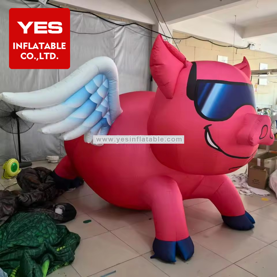 Giant Inflatable Cartoon Animal Model Inflatable Flying Pig With Wings