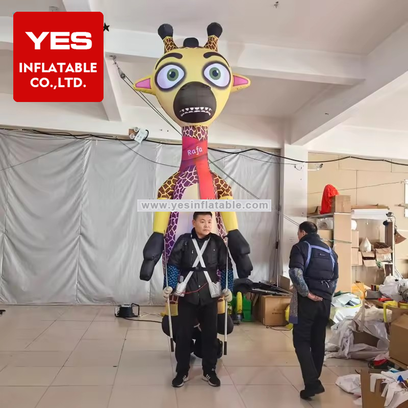 Funny Inflatable Animal Costume Inflatable Giraffe Puppet With Led Light