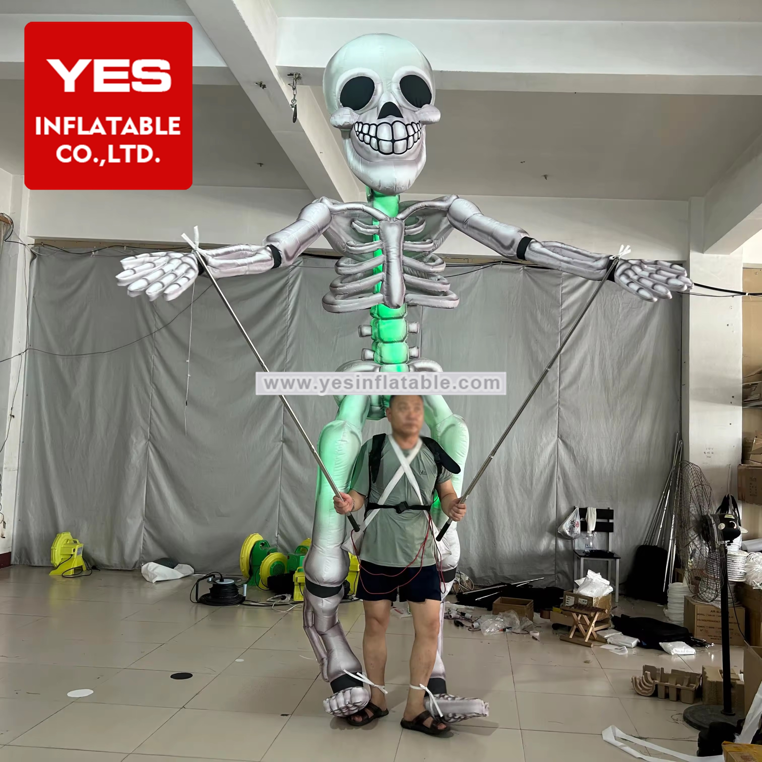 Parade Performance Halloween Inflatable Scary Human Skeleton Puppet Inflatable Skull Costume For Holiday