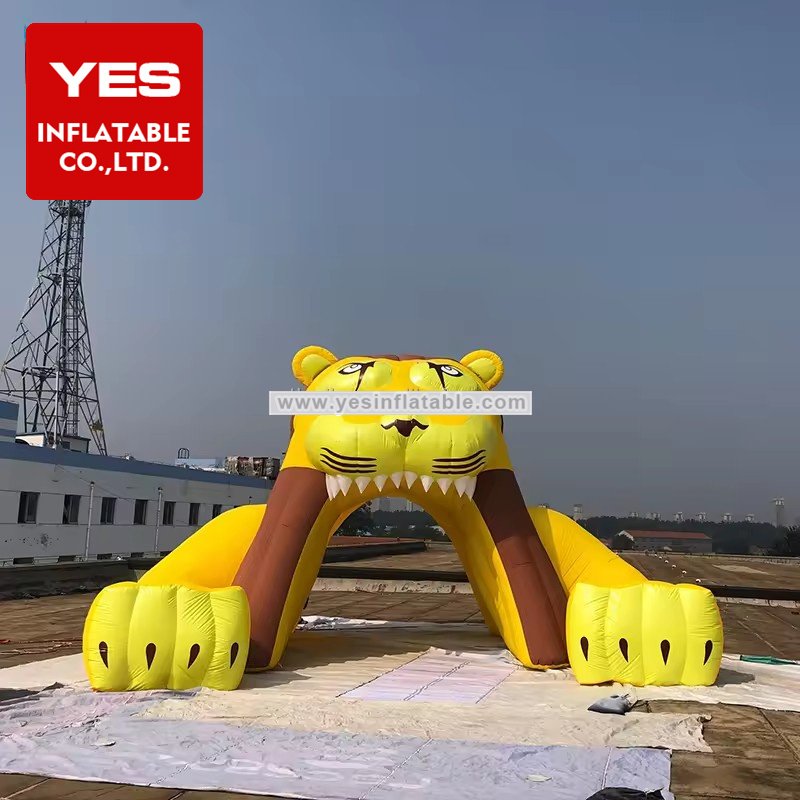 Customized Inflatable Mascot Tunnel Sport Entrance Inflatable Lion Tunnel